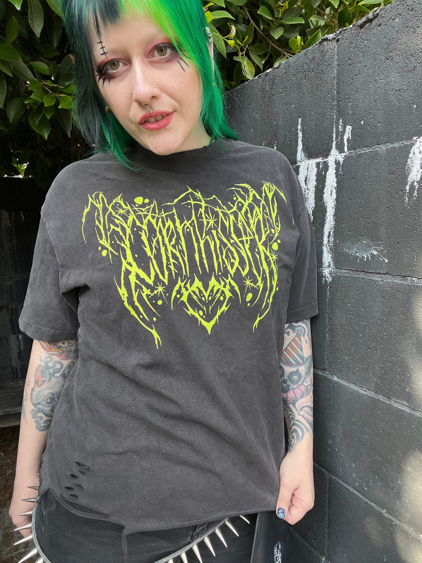 Snow Washed Raw-Hem T-Shirt