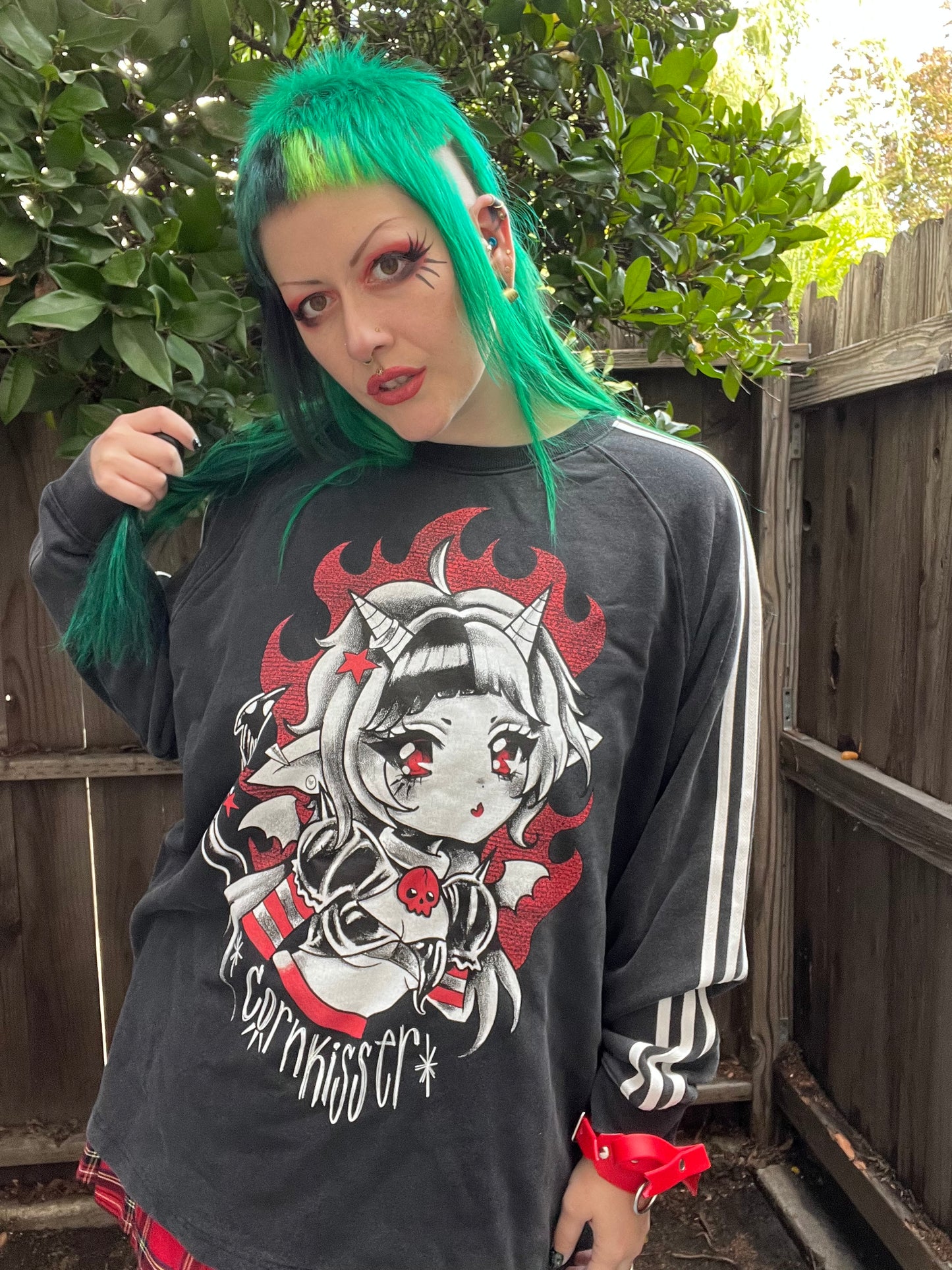 Snow Washed Contrast Tape Sweatshirt